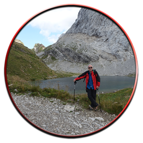 karDEL wandert auch gerne. Mit seiner Frau.